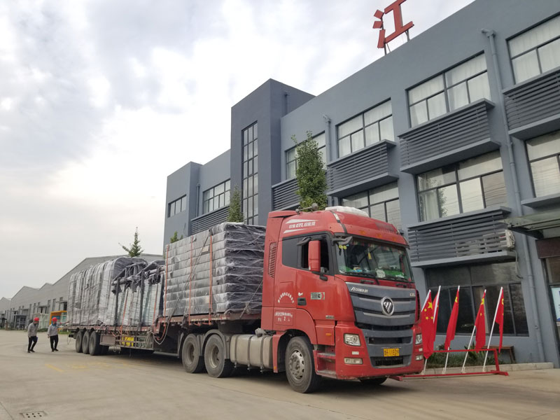  榮大候車(chē)亭廠家發(fā)往四川第四批公交候車(chē)亭案例